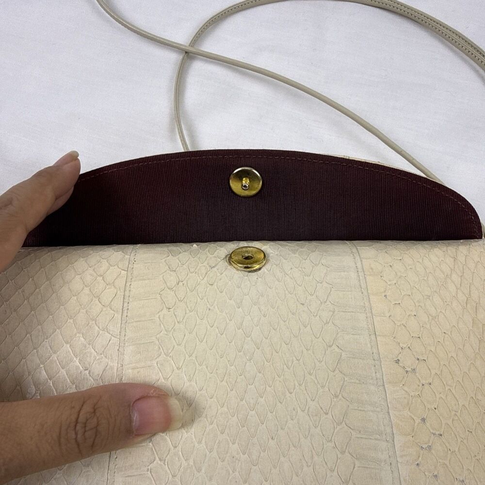 Vintage Snakeskin Clutch Crossbody Purse Burgundy Inner Lining - Picture 4 of 8
